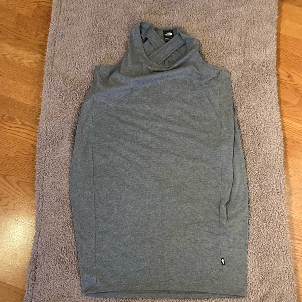 The north face gray sleeveless dress size small